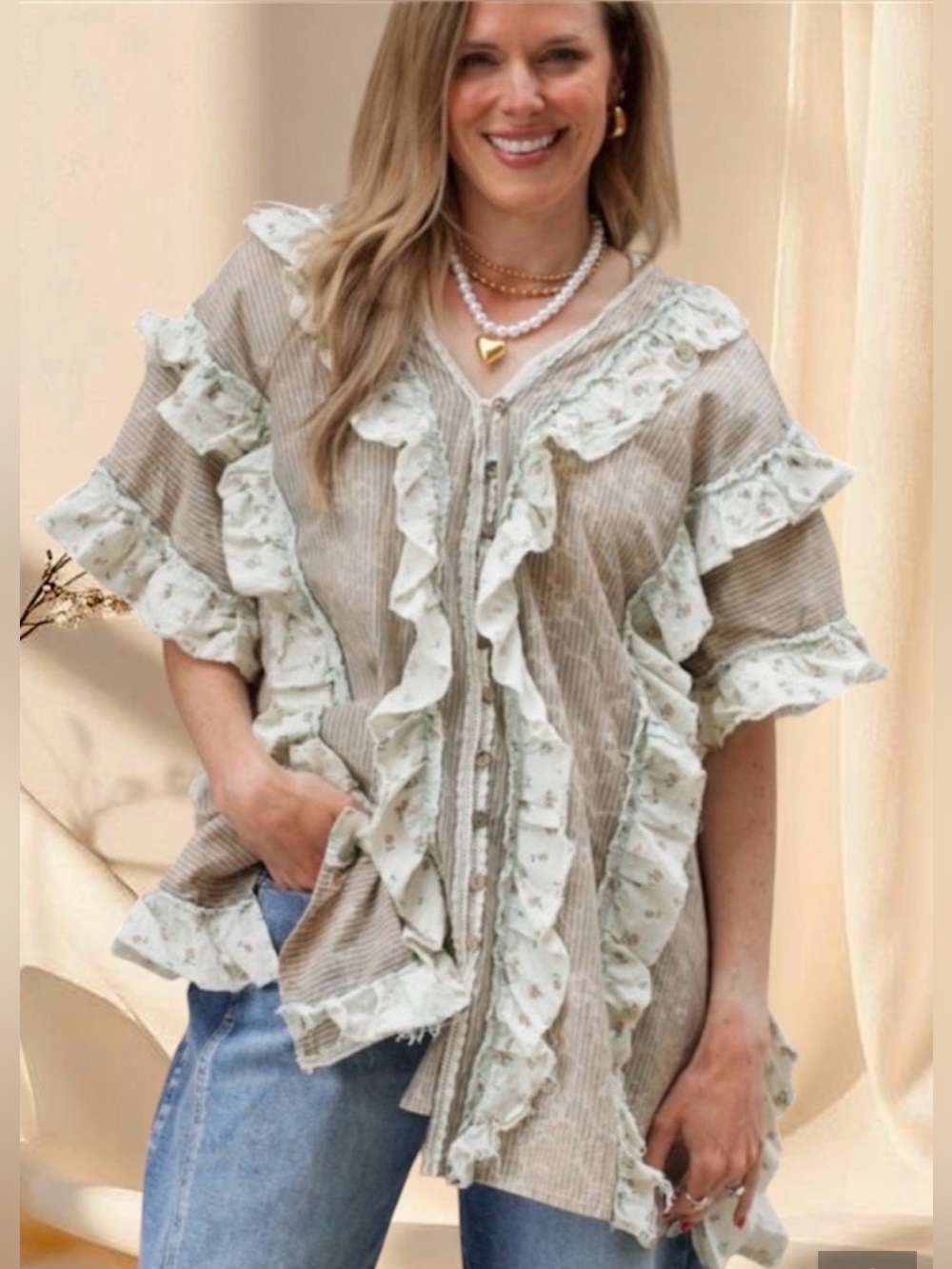 #1267 Oli & Hali Ruffled button down blouse / kimono / Kaftan in Light Taupe - Picture 6 of 9